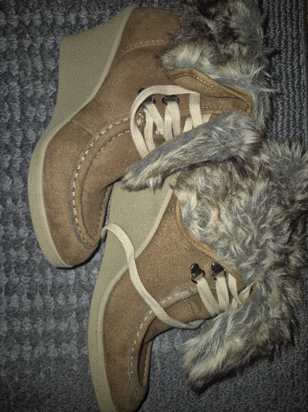 America Eagle Vintage Women's Faux Fur Trim Wedge Ankle Boots - Brown